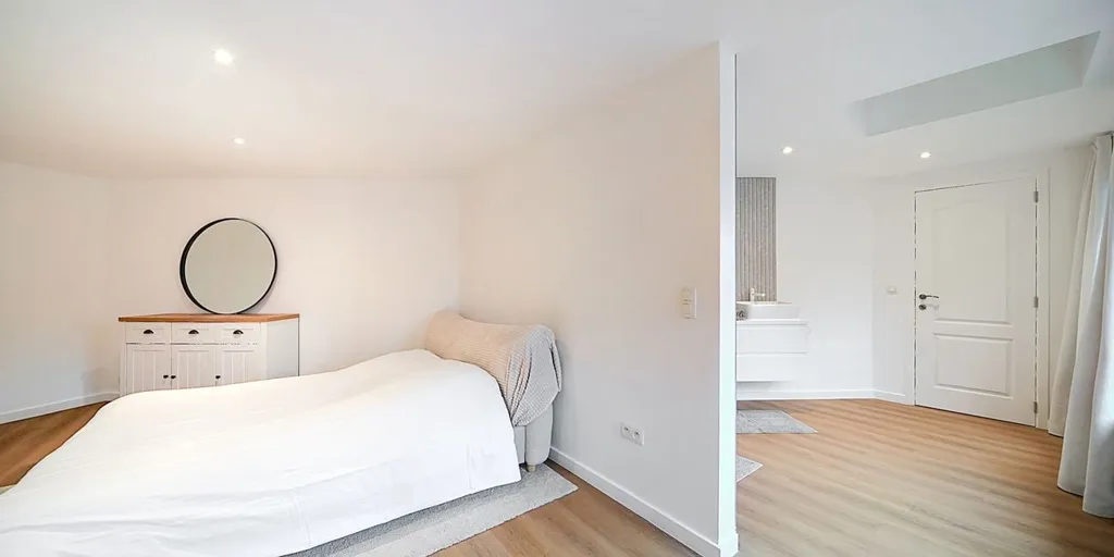 Chambres - Appartement avec Balcon à Tamines