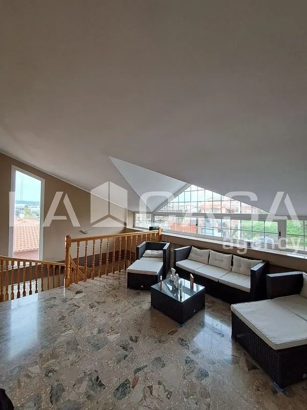 Séjour - Chalet with Pool and Terrace in Can Parellada