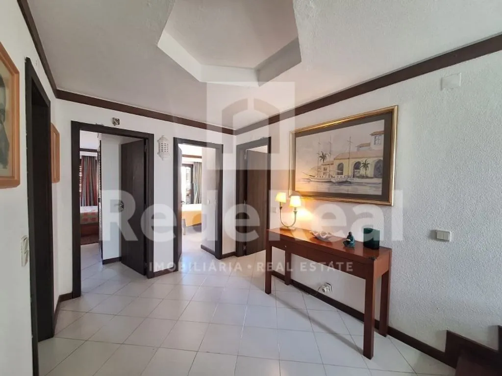 Esik - Luxury House with Pool in Albufeira