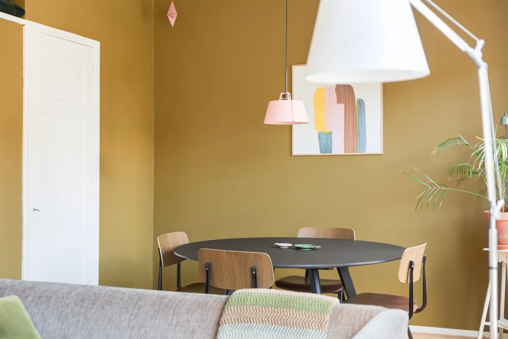 Salle à manger - 1940s Apartment with South-Facing Balcony in Blijdorp