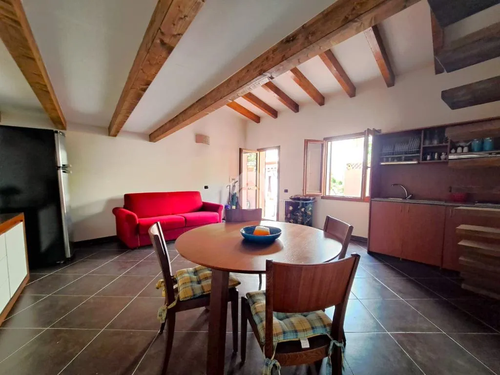 Salle à manger - Ground Floor Apartment with Private Courtyard in Usini