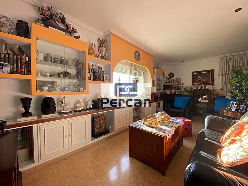 Elutuba - Rustic Finca with Pool in Alicante