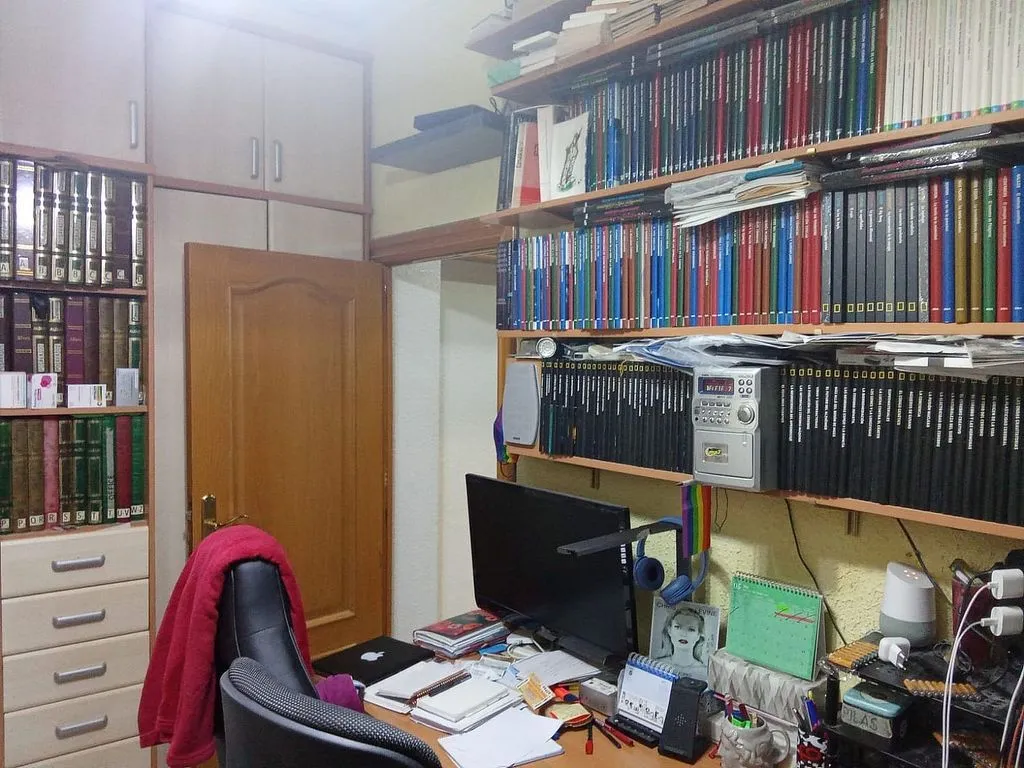 Kabinet - Ground Floor Flat with River View in Ancheta Jose