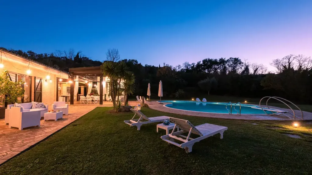 pool_area