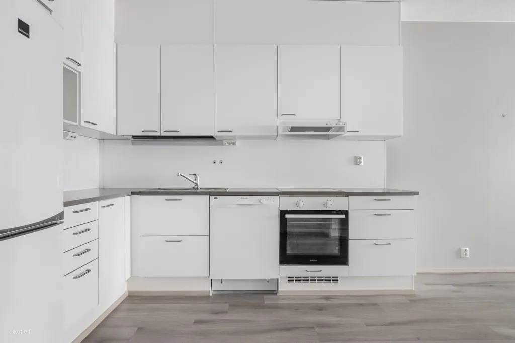 Köök - Modern Apartment with Balcony in Kuopio Centre