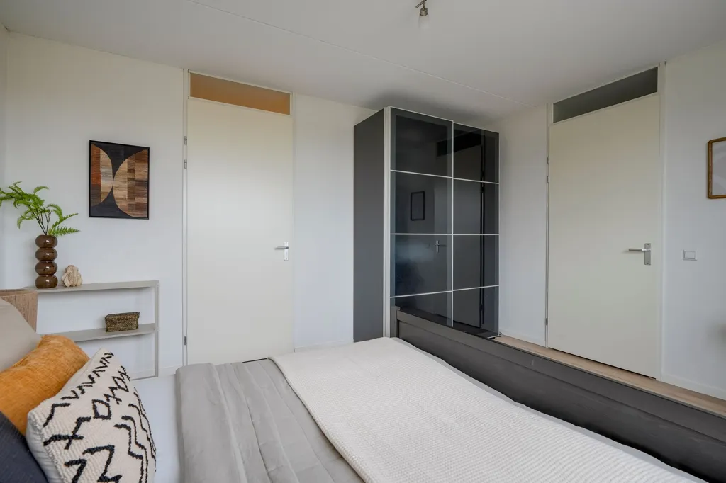 Magamistoad - 3-Bedroom Apartment with Balcony in Utrecht