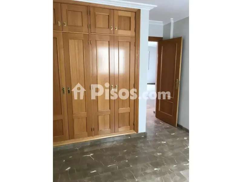 Esik - Two-Bedroom Flat with Terrace in Granada Centre
