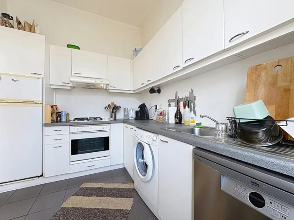 Cuisine - Duplex Spacieux avec Terrasse au Centre de Bruxelles