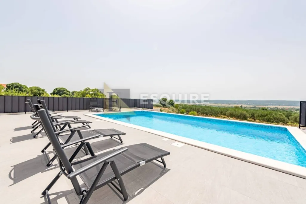 Bassein - Luxury Villa with Pool in Tinj, Benkovac
