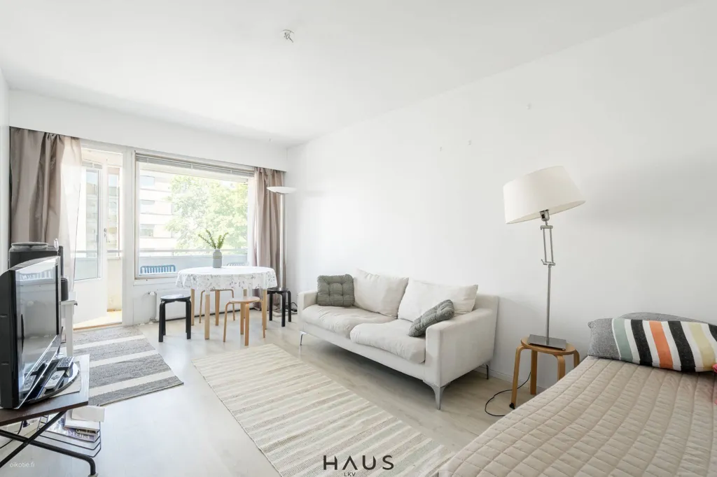 Séjour - Modernised Flat with Balcony in Eastern Centre, Turku