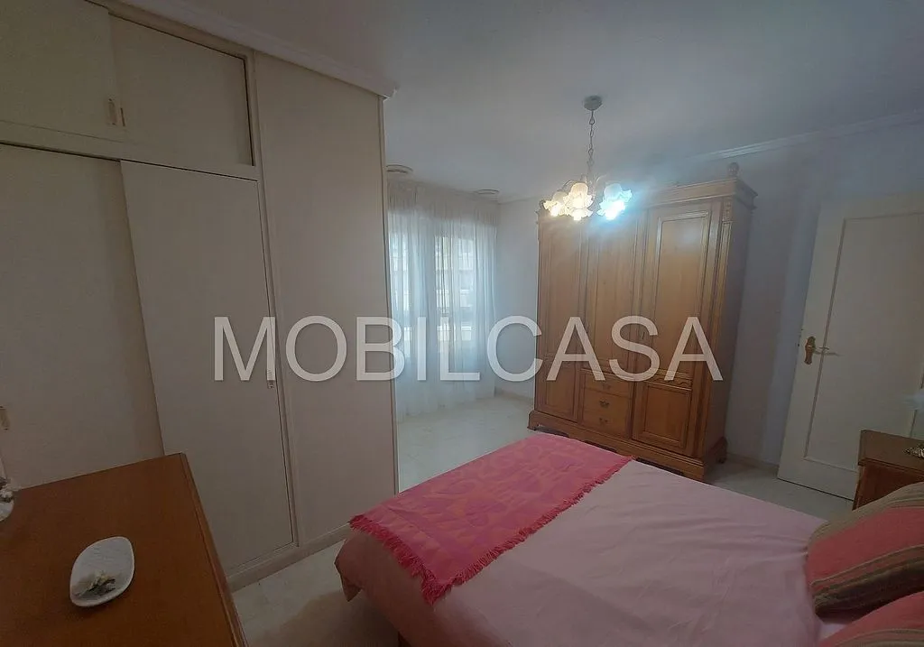 Chambres - Bright Apartment with Balcón in Elche