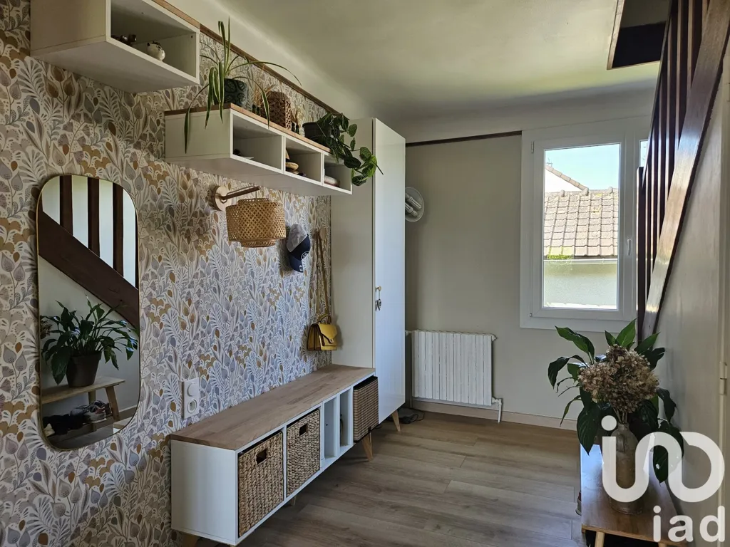 Ingresso - House with Terrace in Marchezais