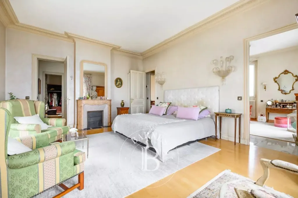 Chambres - Maison 12 pièces à Ablon-sur-Seine
