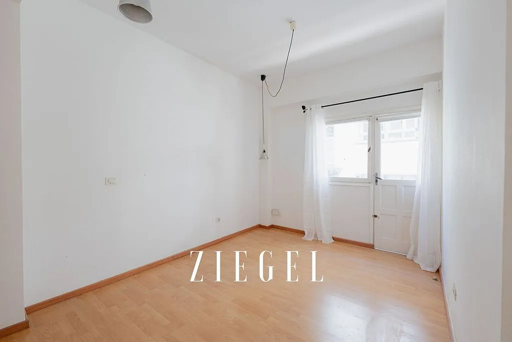 Toad - Apartment with Balcony in Toscal