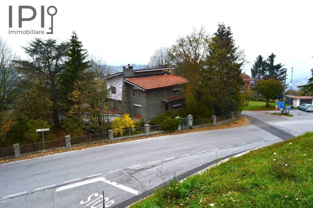 Välivaade - Villa with Alpine View in Mombarcaro