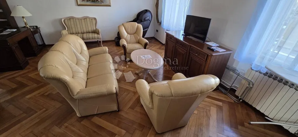 Elutuba - Luxury Flat with Balcony in Zagreb Centre