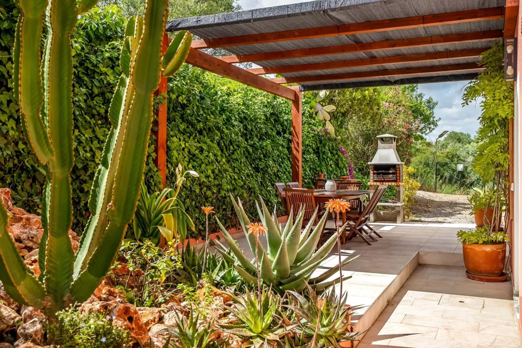 Terrasse - Renovated Villa with Pool in Pechão, Olhão