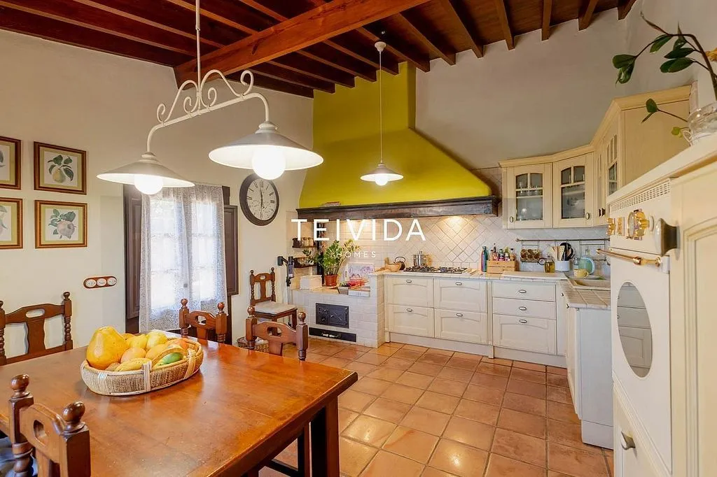 Dining Room - Villa with Pool and Bodega in El Rosario