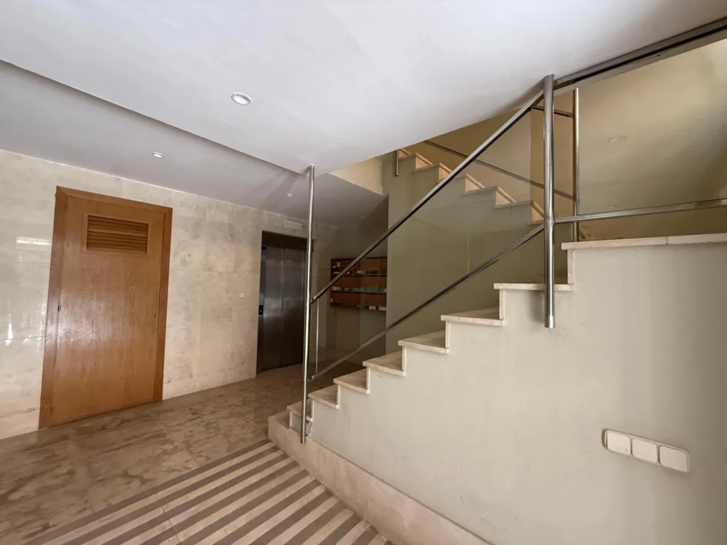 Stanze - Office with Lift in Ibiza City Centre