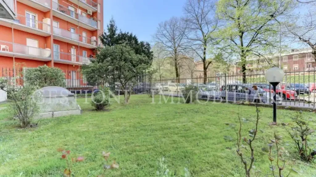 Jardin - Balconied Apartment in San Giuliano Milanese