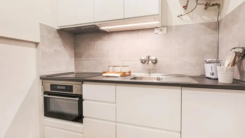 2-room apartment in IT