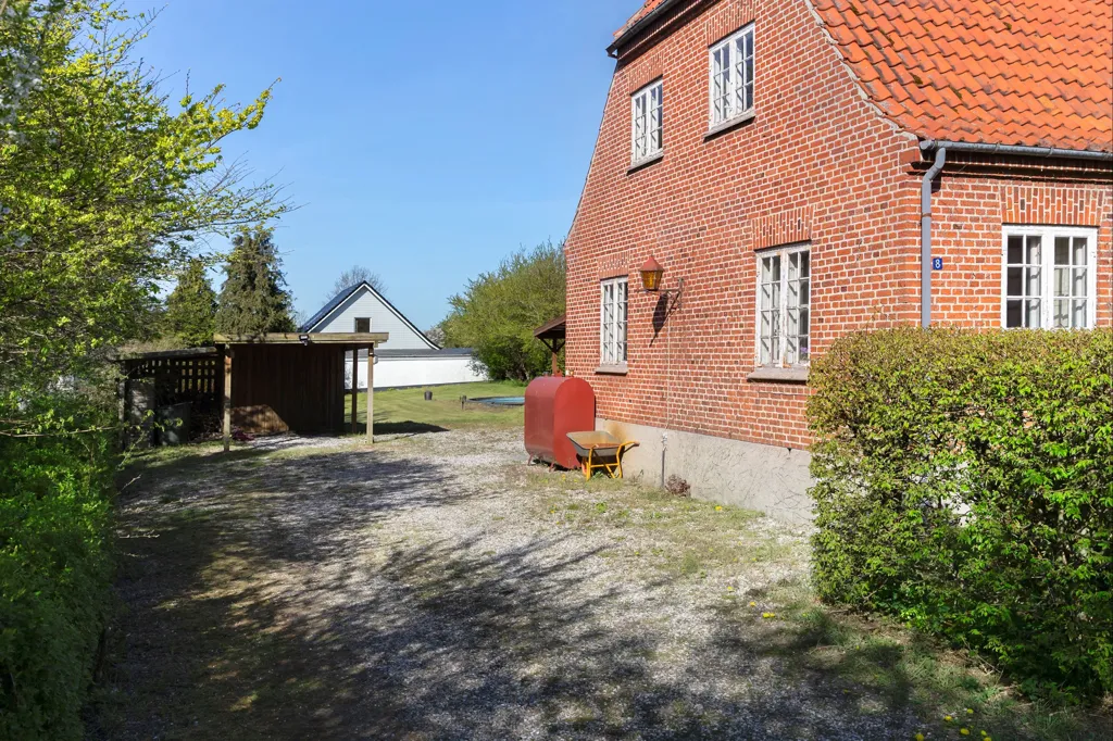 5-toaline maja asukohas Borup