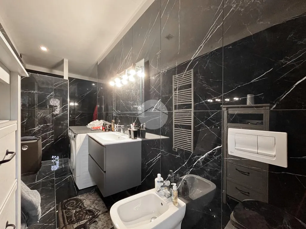 Salles de bain - Independent House with Garden in Zevio Centre