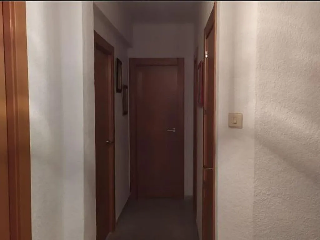 Entrée - Furnished Apartment with Balcony in Granada Centre