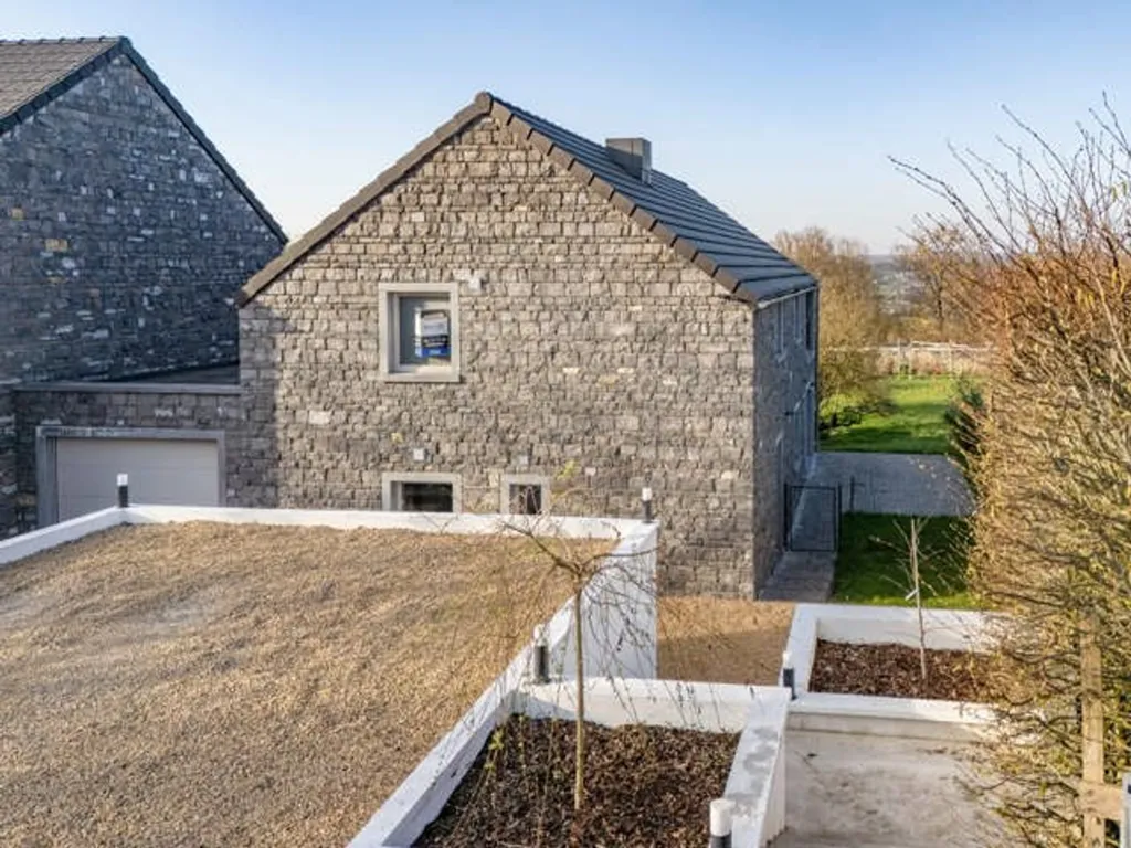 Õhuvaade - 3-Bedroom House with Terrace in Anhée
