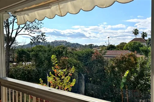 Rõdu - Apartment with Golf View in Royal Mougins Golf