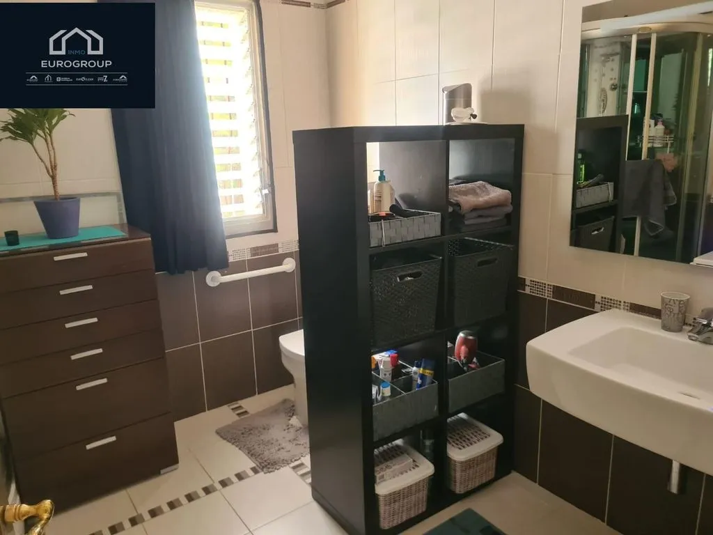 Vannitoad - Chalet with Pool in La Nucia, Valencia