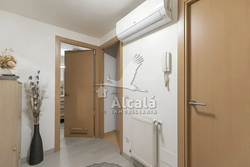 Entrée - 1-Bed Flat with Pool in Los Hueros