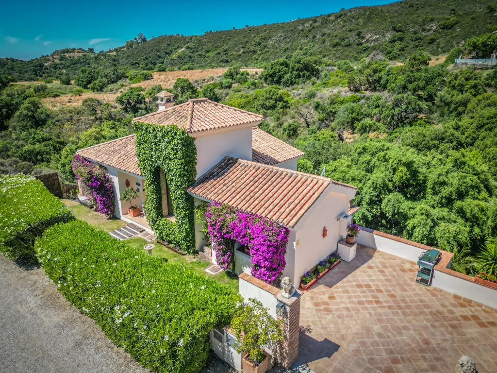 Vista aerea - Villa with Panoramic View in Estepona