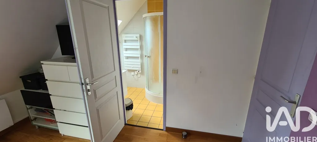 Pièces - Maison Indépendante avec Piscine à Vémars