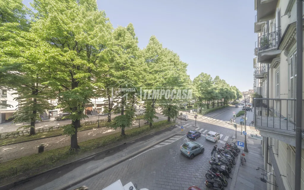 Välivaade - Prestigious Apartment with Terrace in Torino