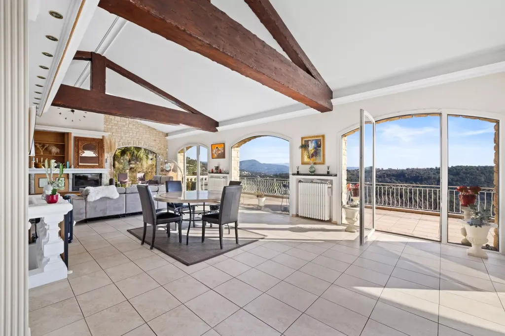 Salle à manger - Villa avec Vue Panoramique sur la Méditerranée à Vence