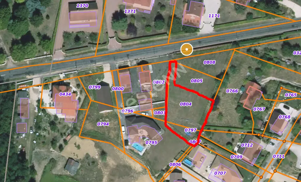Constructible Plot in Saint Martin En Bresse