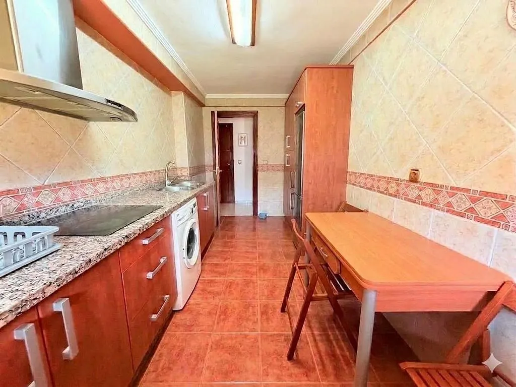 Köök - Corner Flat with Panoramic Views in Málaga Centre