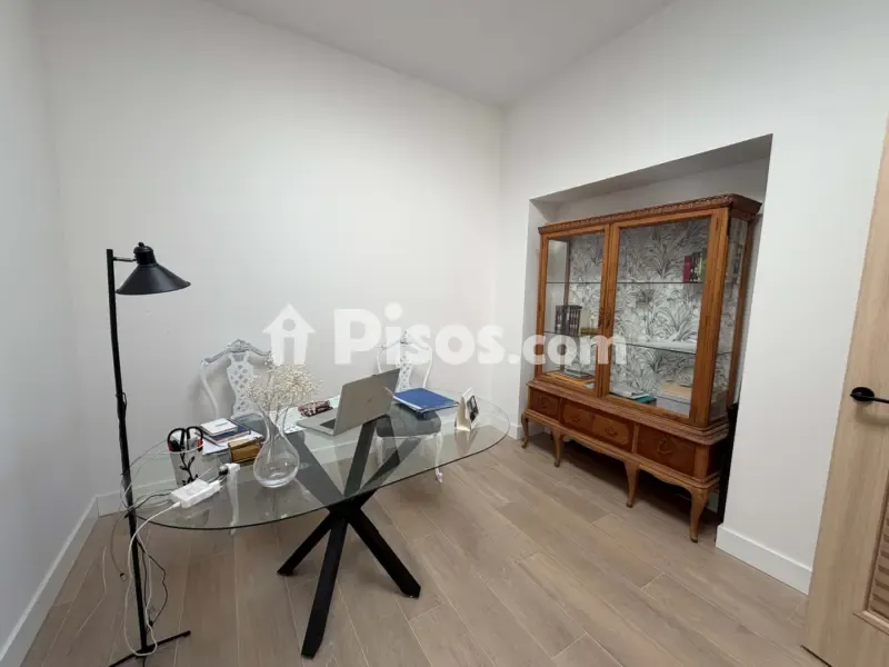 Bureau - Luxury Penthouse with Terrace in León Centre
