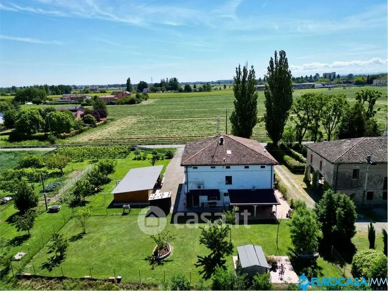 Õhuvaade - Detached House with Garden in Modena