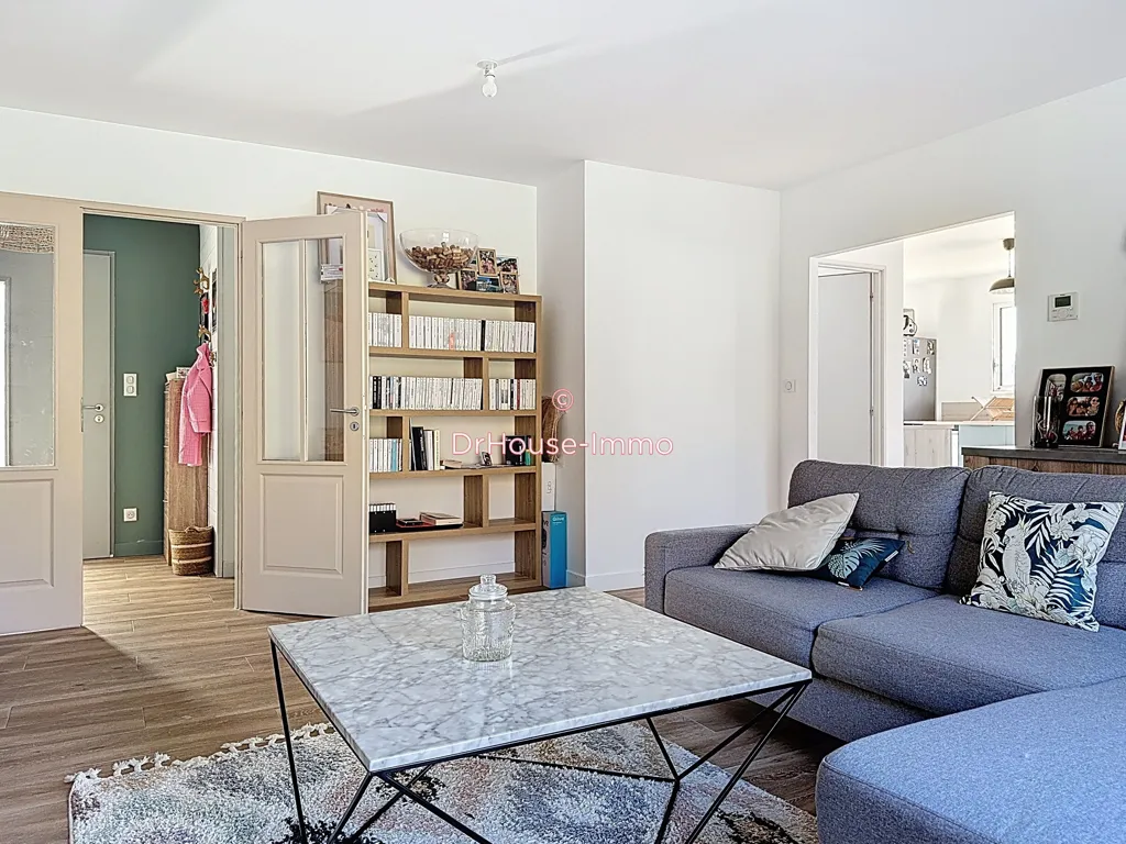 Séjour - Maison Moderne avec Terrasse à Chancelade