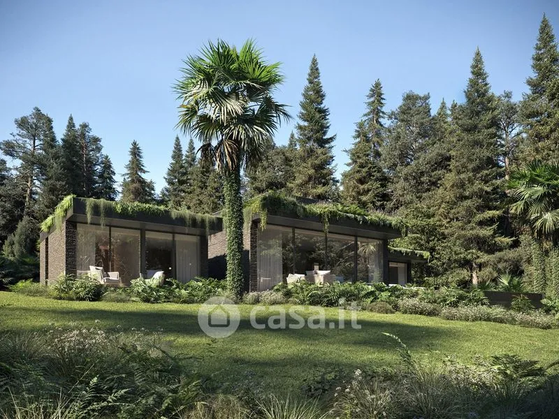 Modern Villa with Lake View in Verbania