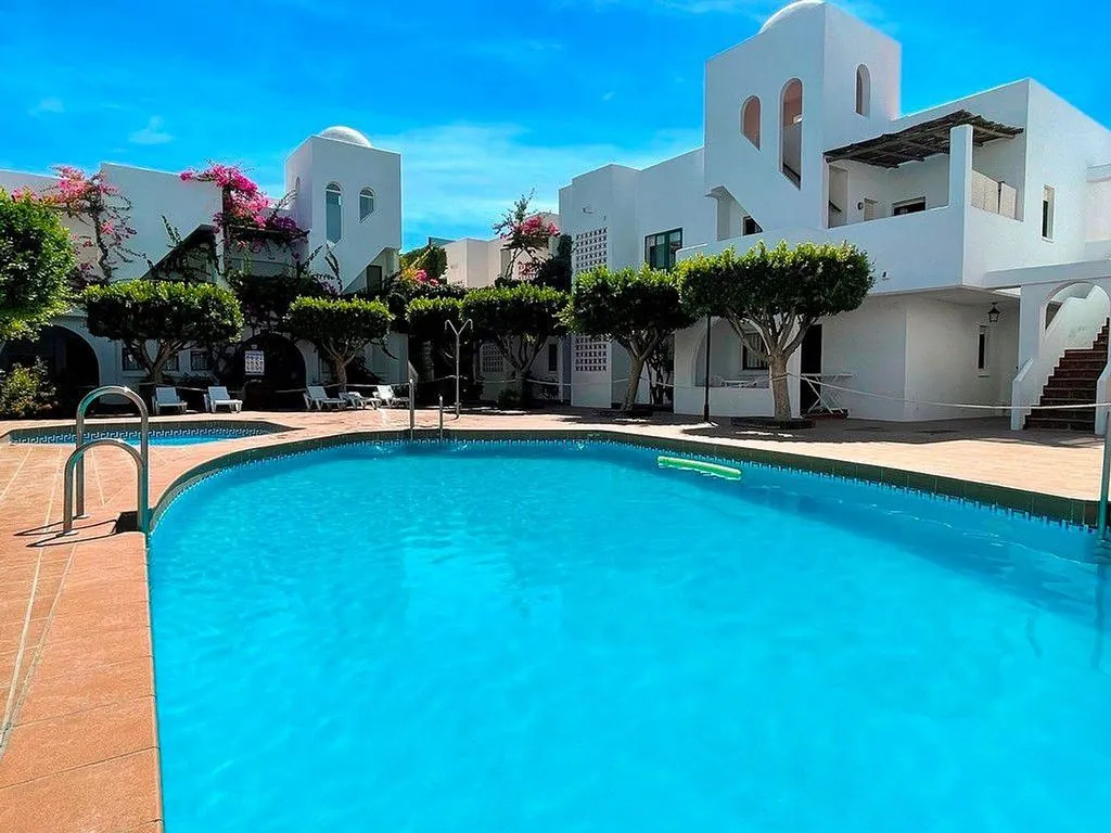 Bassein - Ground Floor Apartment with Pool View in Vera