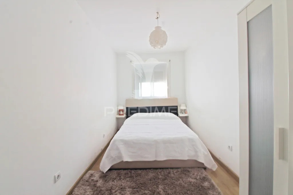 Chambres - Maison 6 pièces à Odemira
