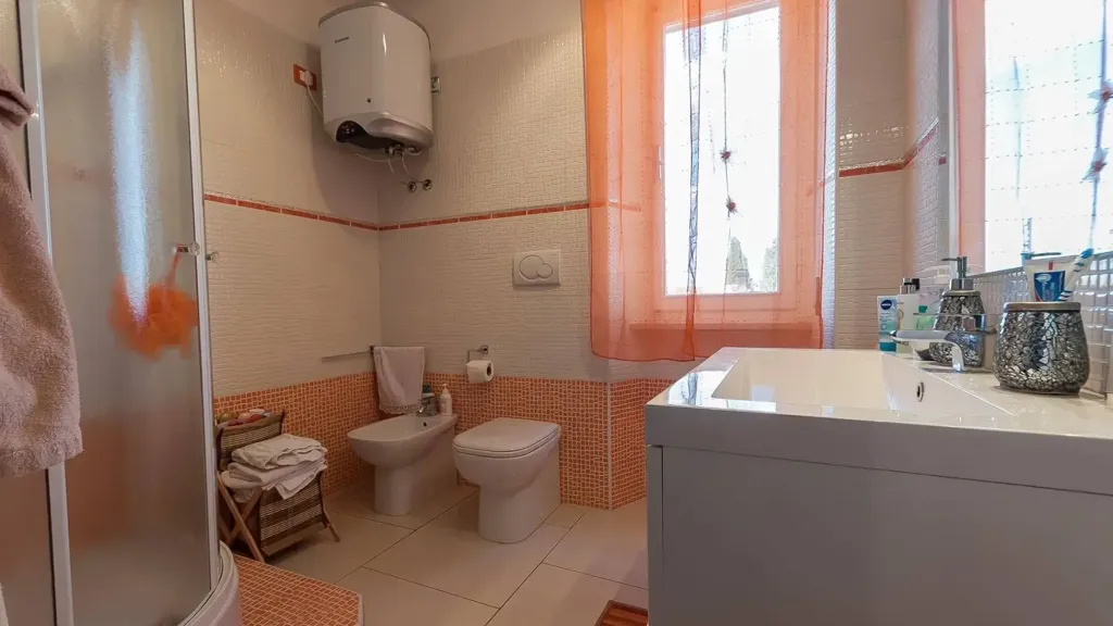 Bagni - Rustic Apartment with Sea View in Campiglia Marittima