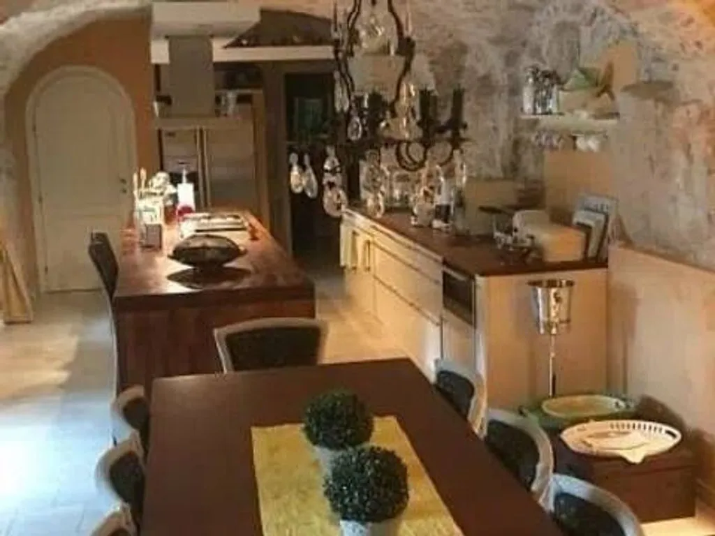 Söögituba - Luxury Villa with Pool in Lecce nei Marsi