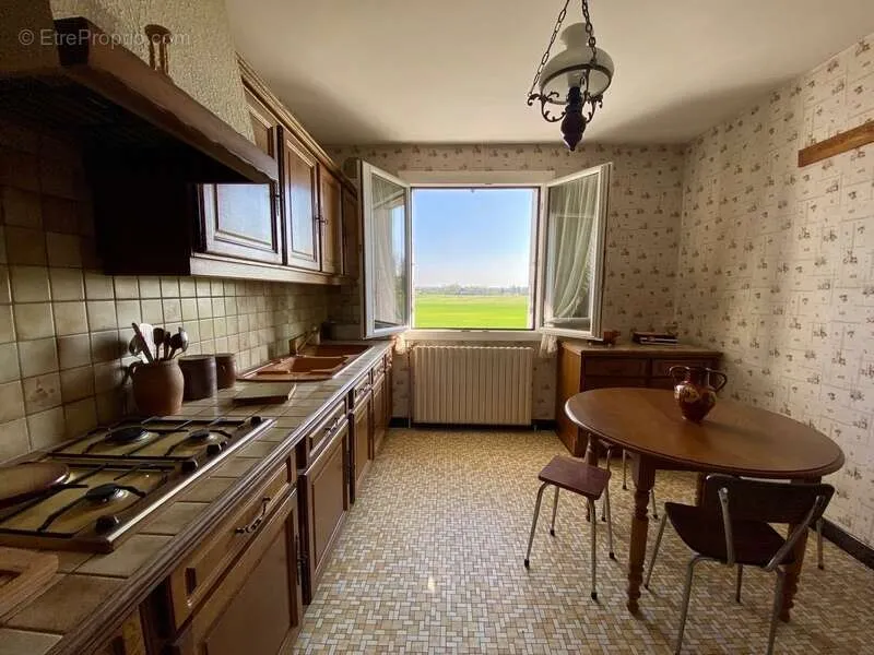 Kitchen - House with Panoramic View and Troglodyte Cellars in Luynes