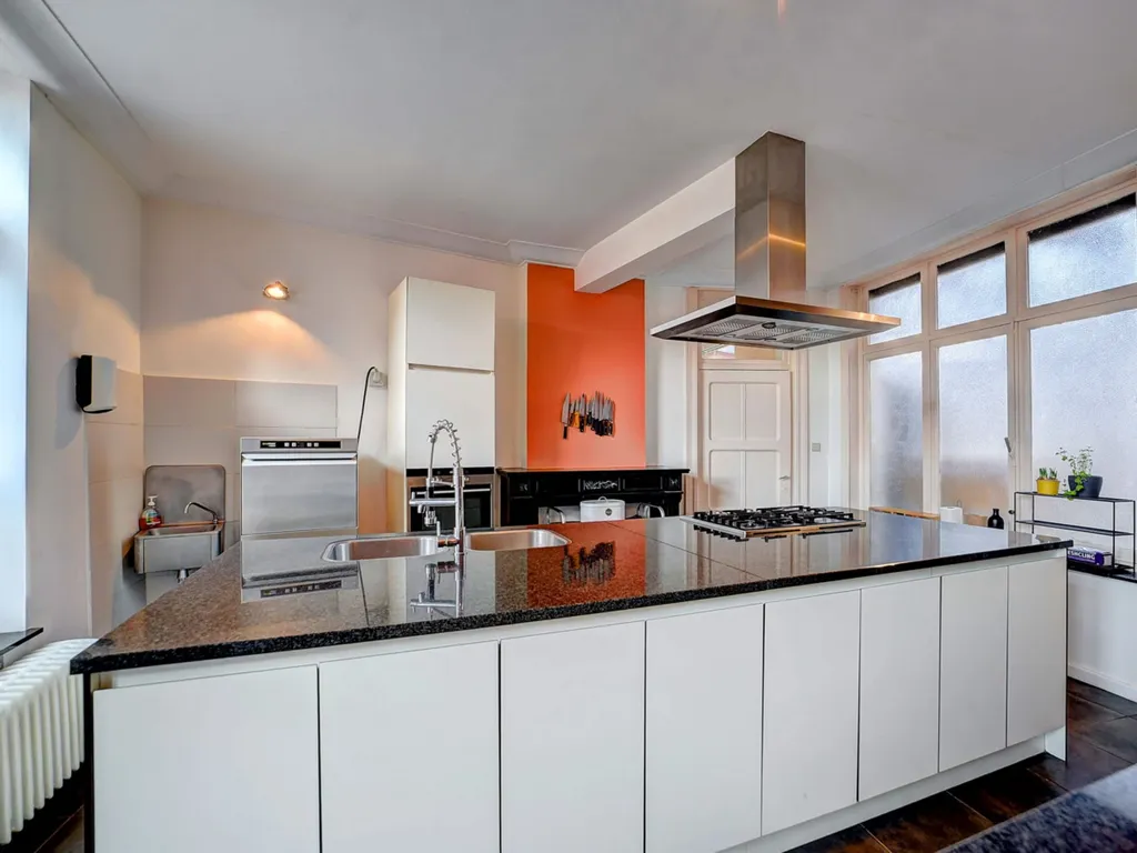 Cuisine - Maison Semi-ouverte avec Jardin à Overijse