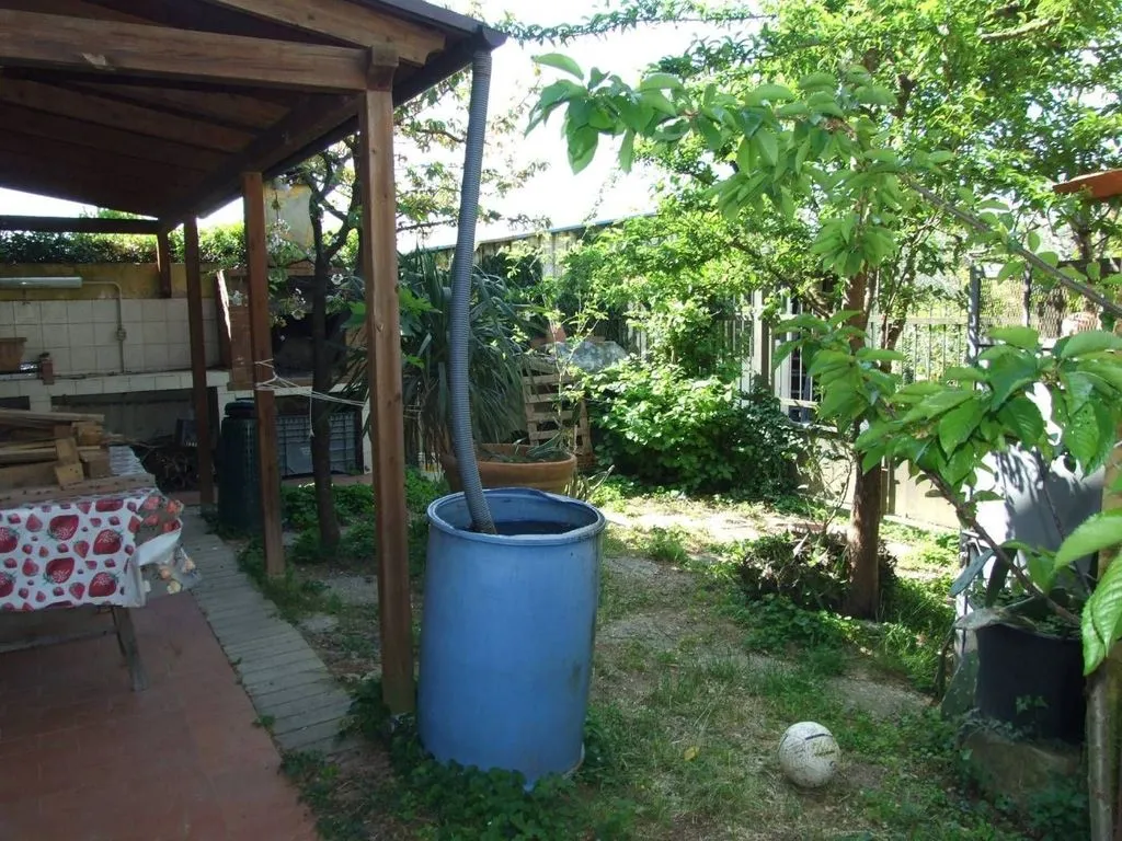 Jardin - Luxury Villa with Private Garden in Prato