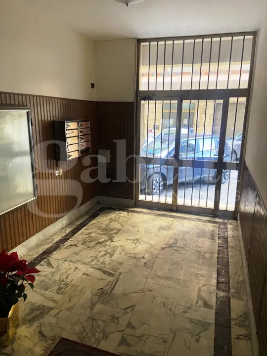 Entrée - Apartment with Balcony in Reggio Calabria